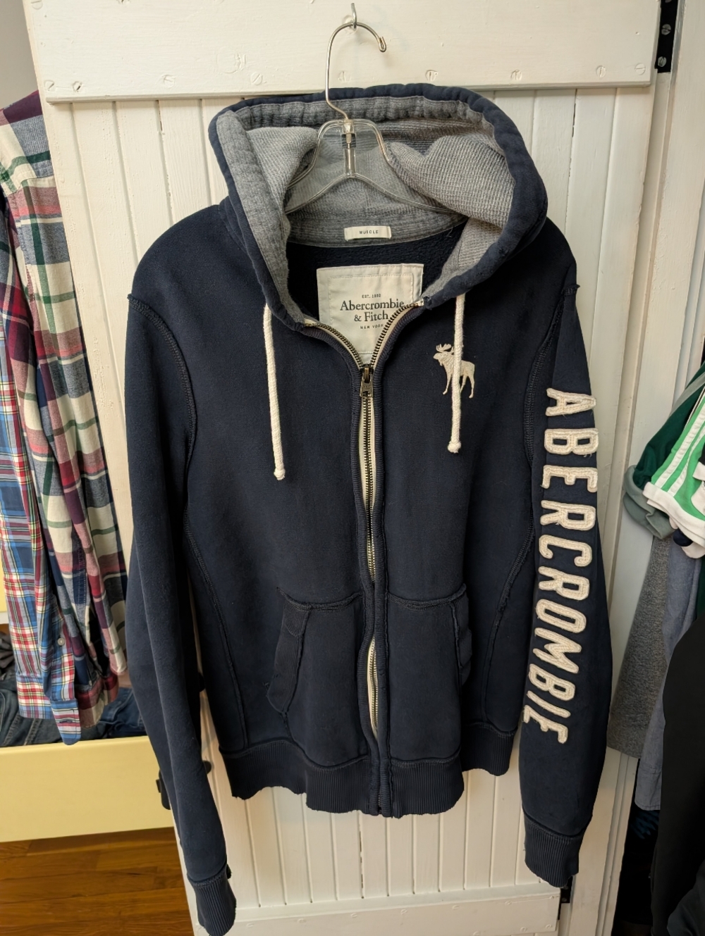 Vintage Heavyweight Abercrombie & Fitch Men's Navy Hoodie Jacket Muscle Fit - Picture 3 of 10